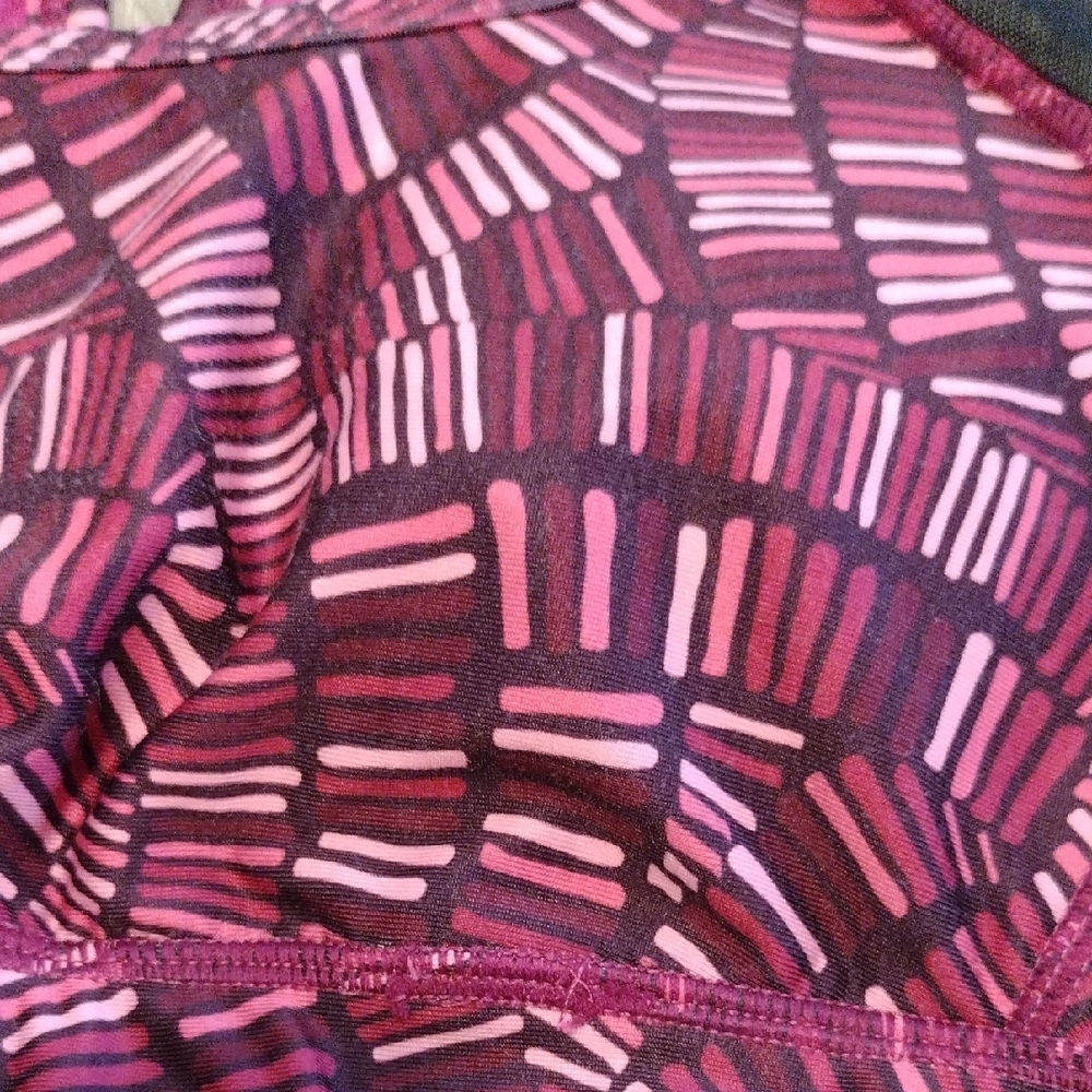 Kyodan Multicolor Patterned Sports Bra - Picture 11 of 12